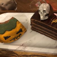 Halloween cakes at Cafe Turtle 카페 거북이 in Seoul