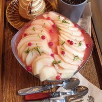 peach bingsu at Cafe Turtle 카페 거북이 in Seoul