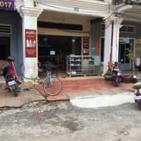 shop front at Sisters 2 in Kampot