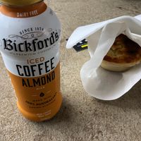 Pie and coff at The Basin Bakery in The Basin