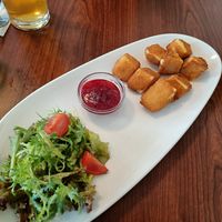 Käsesticks at Velani in Vienna