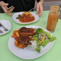 Vegan ribs with potatoes and vegan filet mignon at Velani in Vienna