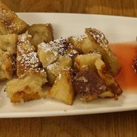 Kaiserschmarrn with stewed damsons (11,50€) at Velani in Vienna