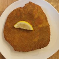 Wiener Schnitzel mit Erdäpfelsalat - Viennese cutlet with potato salad at Velani in Vienna