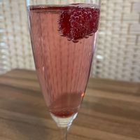 Hibiscus raspberry frizzante (alcohol free)  at Velani in Vienna