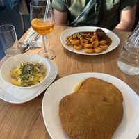 Wiener Schnitzel mit Erdäpfelsalat (16,50€) at Velani in Vienna