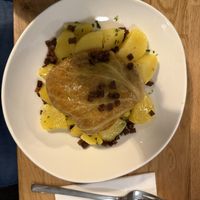 Sarma - gefüllte Krautroulade mit Erdäpfeln und Speck  at Velani in Vienna