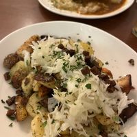 Gemüse-Pilzgröstl  at Velani in Vienna