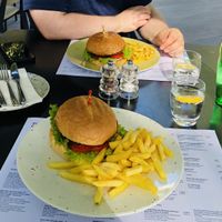 Vegan Burger  at Pink Cricket in Tucepi