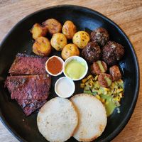 picada vegana para una persona at Maha Vegan Food in Bogota