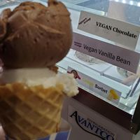 Double up at Square Scoop in Indianapolis