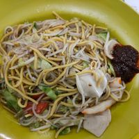 Fried hokkien mee at Jia Jia Vegetarian 佳佳素食 - Simei in East Singapore
