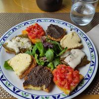 Bruschette at Paradiso Pizzeria Gelateria in Trequanda