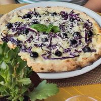  at Paradiso Pizzeria Gelateria in Trequanda