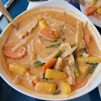 Pineapple curry at Aroy Thai Gardens in Middletown
