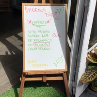 If you buy for more than 20€ you get a free raw vegan Bounty  at Vegetopia in Gran Canaria