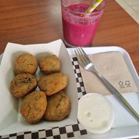 Spinach and mushroom balls and beetroot/red fruits smoothie at Vegetopia in Gran Canaria