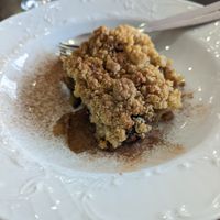Apple crumble at Botellini in Caldas Da Rainha