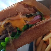 Queen Bee at Honeybee Burger - Venice in Venice