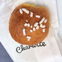 Che piaccere   at Charlotte Croissanterie in Trieste