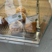 Vegan apricot roll and vegan pain au chocolat #Veganuary at Charlotte Croissanterie in Trieste