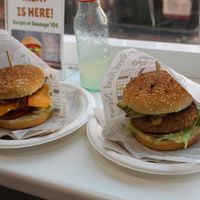 Bacon cheeze burger and tempeh burger at iVegan in Rome
