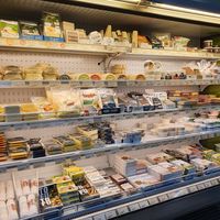 Vegan cheese at iVegan in Rome