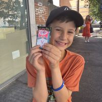 We found the vegan KitKat and it’s so good! #vegankidapproved  at iVegan in Rome
