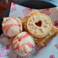 Jamie dodger blondie at Freeloada  in Brighton