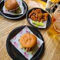Burgers and wings at Freeloada  in Brighton