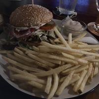 Roasted meaty chunks burger   at Shromaždiště in Prague