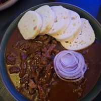 Guláš at Shromaždiště in Prague