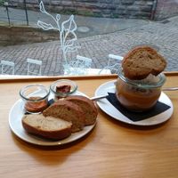 Lentil soup with bread and vegan "Vesper" (bread with pepper spread and hummus) at Kaffeesack in Baden Baden