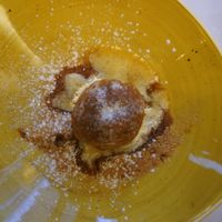 Zwetschgenknödel mit Zimt und Zucker (vegan) at Der Leutascherhof in Leutasch
