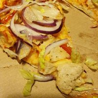 Veggie Chicken pizza at 7 Days Pizza & Grill in Malmo