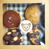 Vegan cookies at Sable in Richmond