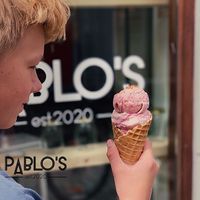Oat/coconut/rice based ice cream at PABLO'S in Viborg