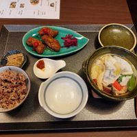 The main set meal at Naramachi Vegan Nabi in Nara