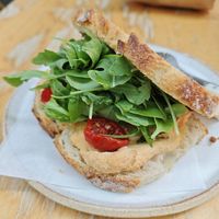 Vegan sandwich at Los Picos Café in Valencia