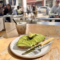 Best coffee + amazing breakfast  at Los Picos Café in Valencia