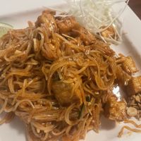 Vegan Pad Thai (with tofu)  at Thai Elephant Walk - Maybe closed in Gettysburg