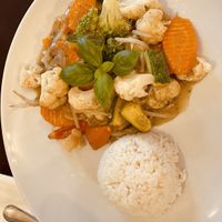 Légumes aux curry (jaune)  at Source des Parfums in Wavre