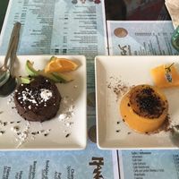 Mouse de chocolate y un postrer entre mouse y gelatina a base de naranja natural  at Manumaga in Mojacar