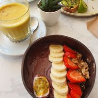 Açai bowl (berry smoothie, granola, banana, strawberry, coconut and passionfruit) at Box & Barber Coffeehouse in Newquay