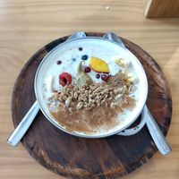 Jana's Pistazien Porridge at Naked Flowers in Mondsee