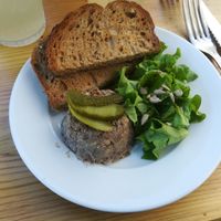 Vegan rillettes at La Bouche du Trois Pièces  in Rouen