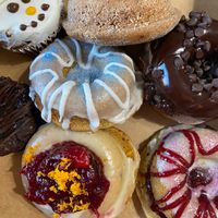 winter donuts and cupcakes at Emy Delights & Bites - Pop Up in Hyde Park