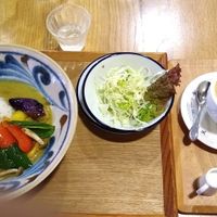 Curry and coffee at Little Bear Cafe in Takayama
