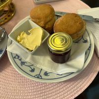 Die veganen scones  at Teestübchen im Schnoor in Bremen