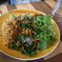 Dish of the day at Sol Semilla in Paris